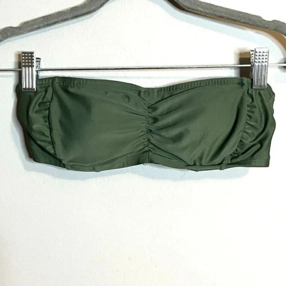 Athleta Womens 32 B/C Bikini Top Bandaeu Green Underwire Strapless Padded Molded